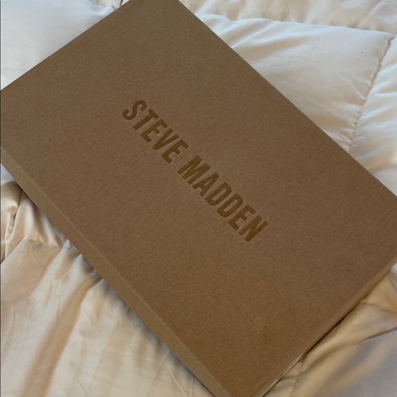 Steve Madden Multicolor Sequin Sneakers - Picture 13 of 16